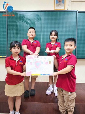 OUR CLASS FLAG – Lá cờ, niềm tự hào của tập thể!