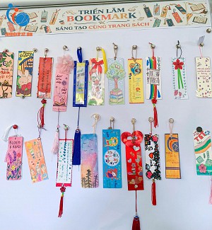 Những chiếc Bookmark nhỏ và niềm say mê đọc sách lớn.