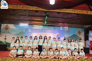 Dịch chuyển không gian lớp học – Học kiểu Lômô: học là phải chạm!