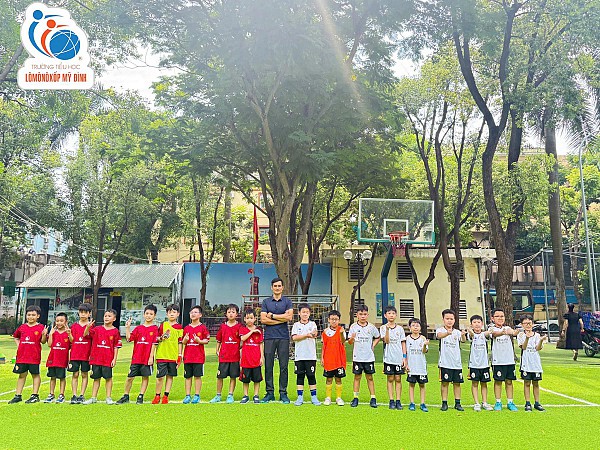 Giải bóng đá khối 3 – Lomo Cup 2026.