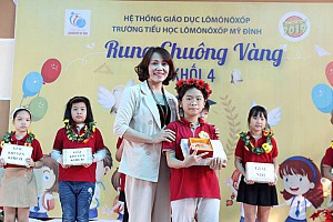 Rung chuông vàng khối 4