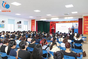 Họp hội đồng sư phạm đầu năm học 2025 – 2026: Hè kết nối – Thu khởi động.