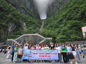 Hành trình gắn kết – Trải nghiệm đáng nhớ - Du lịch hè 2026 Tại Trung Quốc - Phượng Hoàng Cổ Trấn - Trương Gia Giới.