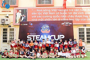 Vòng cấp trường giải Steamcup 2023 – 2024 của Câu lạc bộ Robotics.