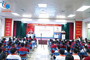 Đại hội Liên đội trường tiểu học Lômônôxốp Mỹ Đình năm học 2024-2025.