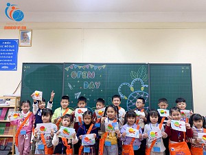 Học trải nghiệm sáng tạo, sống trách nhiệm, yêu thương.