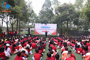 Dịch chuyển không gian lớp học cùng khối 4,5 - Bài học từ những trải nghiệm thực tế.