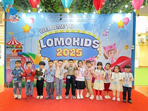 Tung cánh bay cao từ Câu lạc bộ Lomokids 2025.