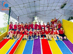 Cùng khối 4,5 “Dịch chuyển không gian lớp học” – Khi mỗi trải nghiệm là một bài học sống động.