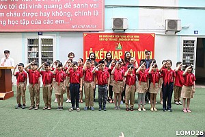 LỄ KẾT NẠP ĐỘI VIÊN MỚI ĐỢT 2 NĂM HỌC 2017-2018